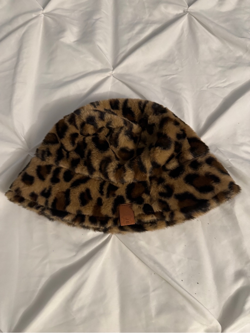 Faux Fur Leopard Print Bucket Hat - Brown